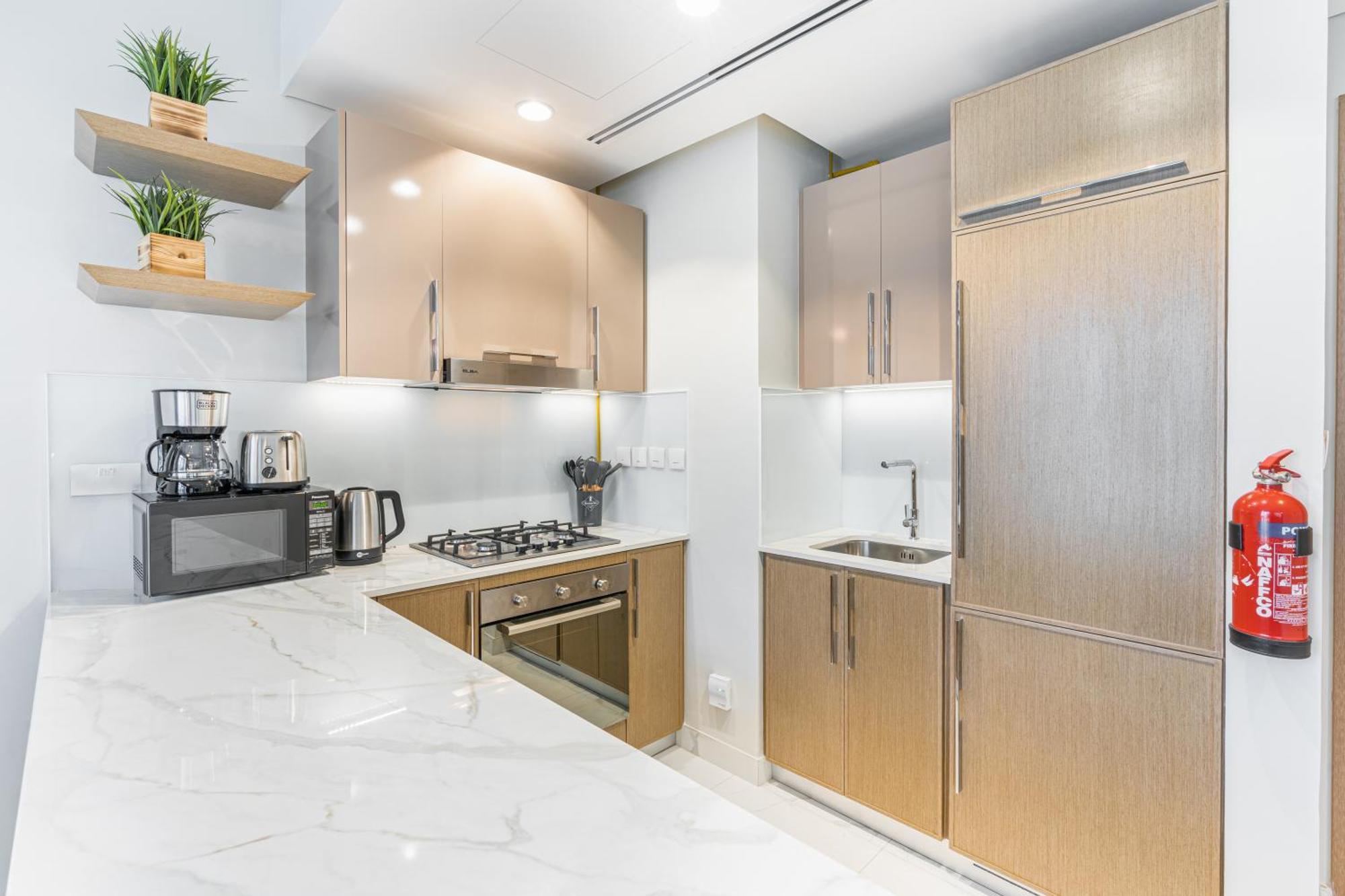 Apartment Bright & Modern With Burj Khalifa Views