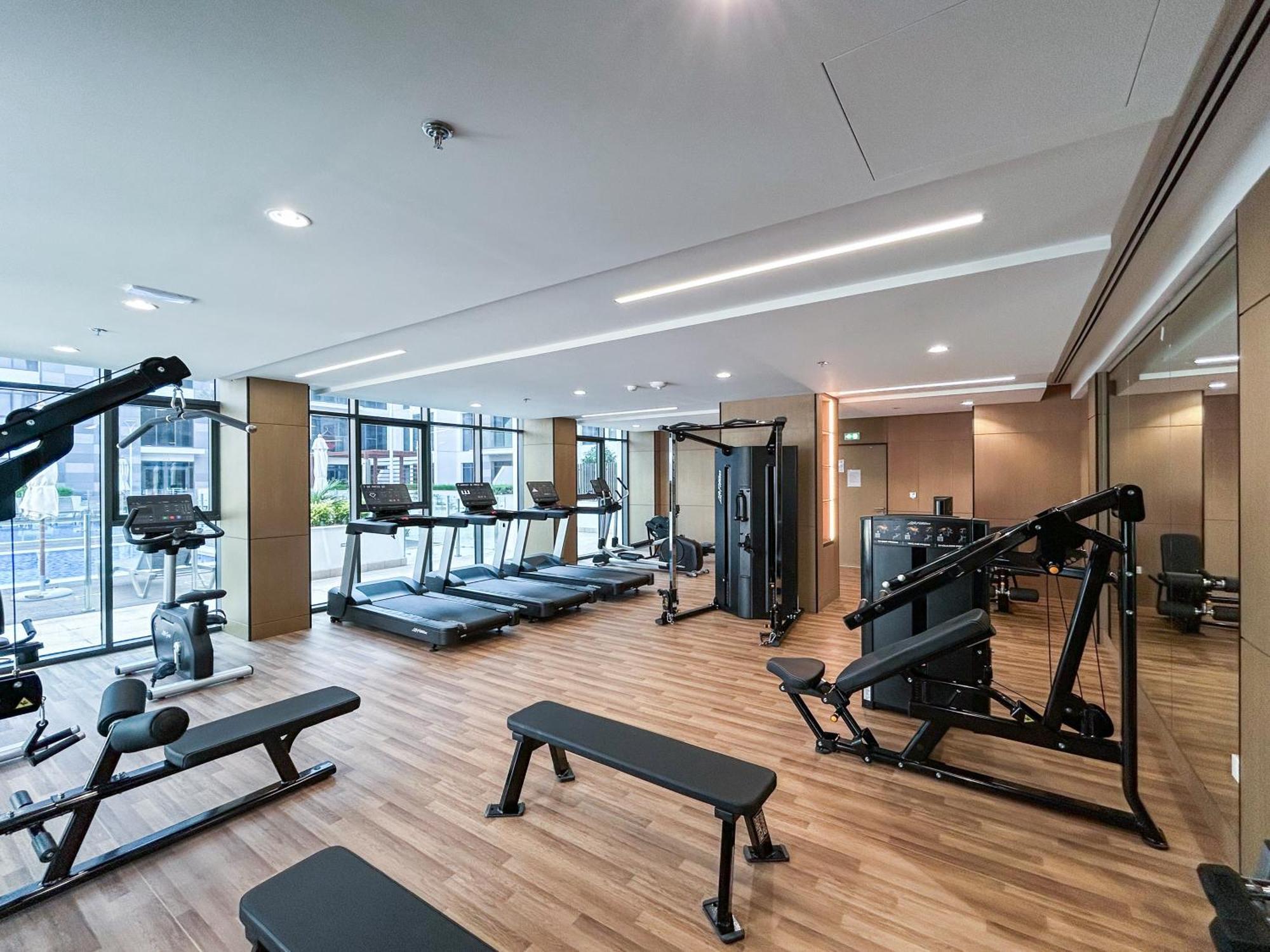Bright & Modern With Burj Khalifa Views Apartment Dubai